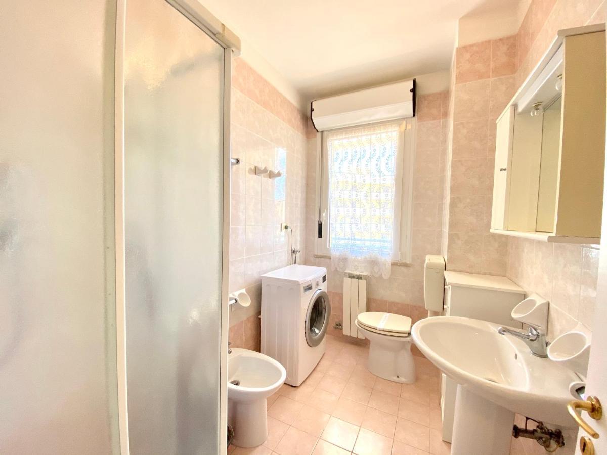 Residence Cristoforo Colombo - Carraro Immobiliare - Family Apartments Caorle Exterior photo